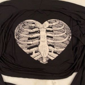 Kreepsville top. Women’s.  Black/skeleton back
